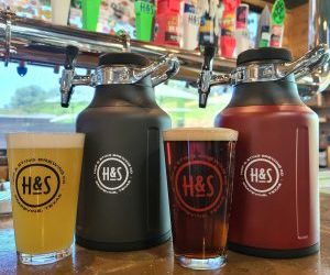 Hop & Sting Brewery Launches Hop & Sting Growler Club